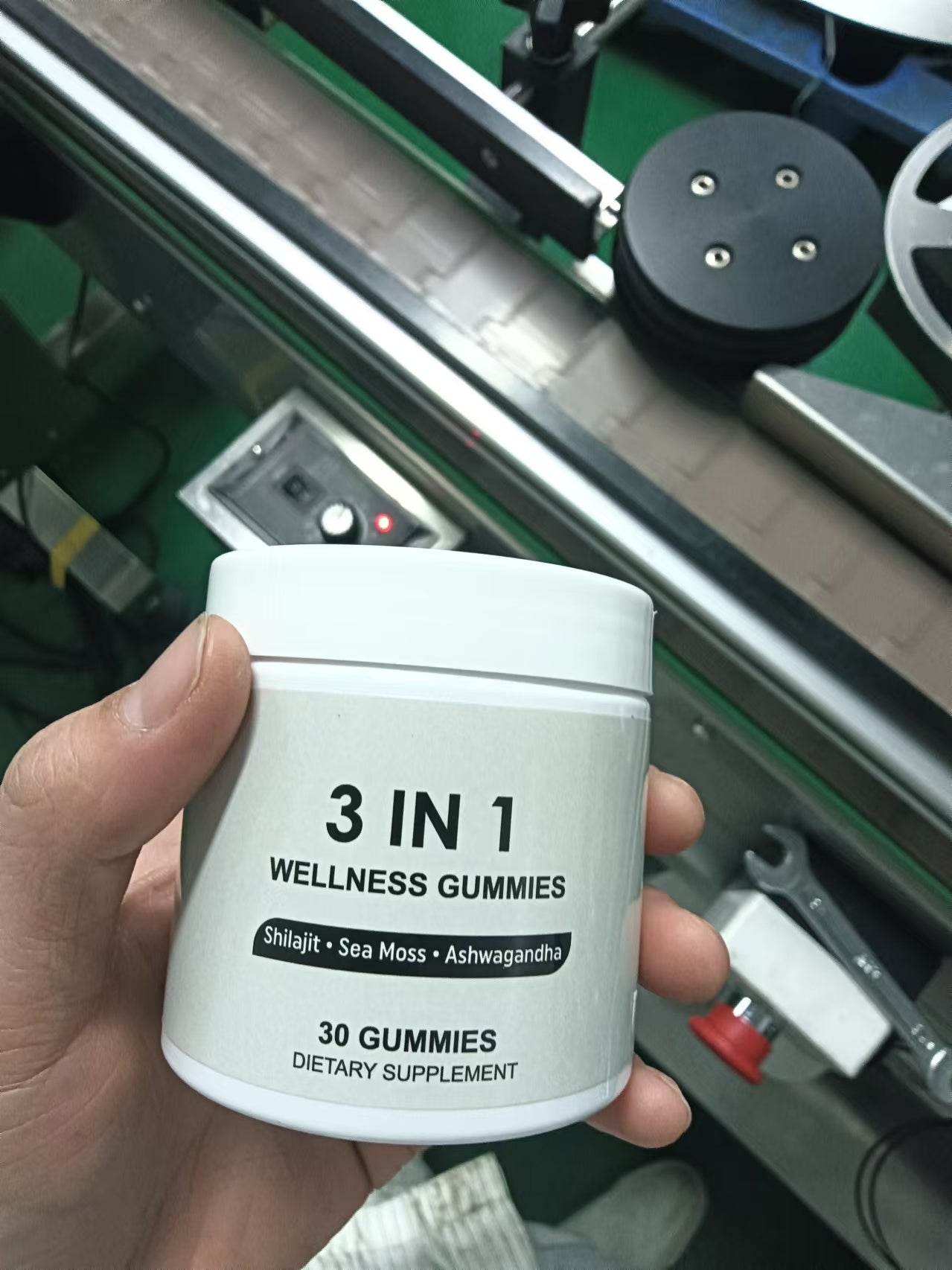 Cured 3-in-1 Shilajit Gummies for Men – Energy, Strength & Vitality Support | Vegan | 60 Gummies